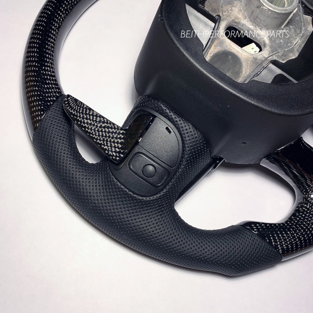 2015+ Dodge Charger/Challenger – Carbon – Black Stitching
