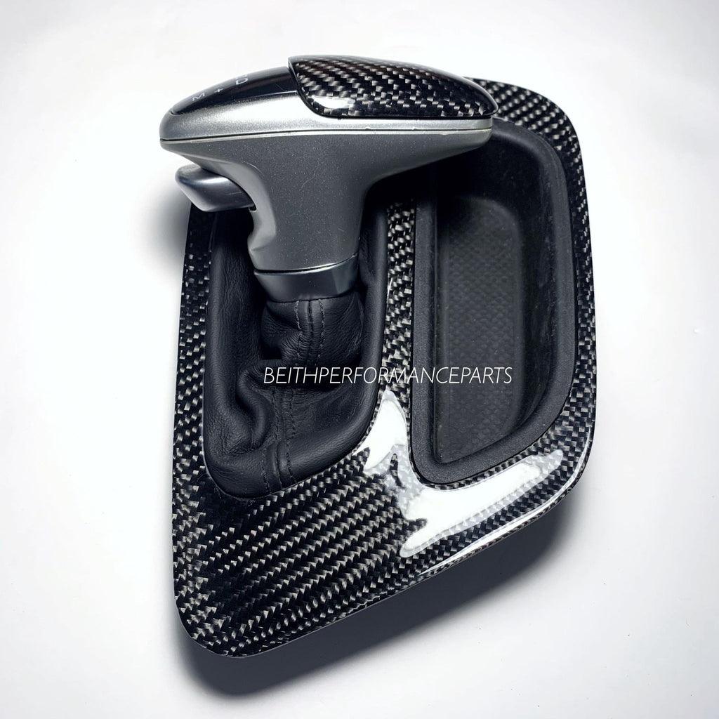 2015+ Dodge Challenger – Carbon Auto Shifter + Bezel
