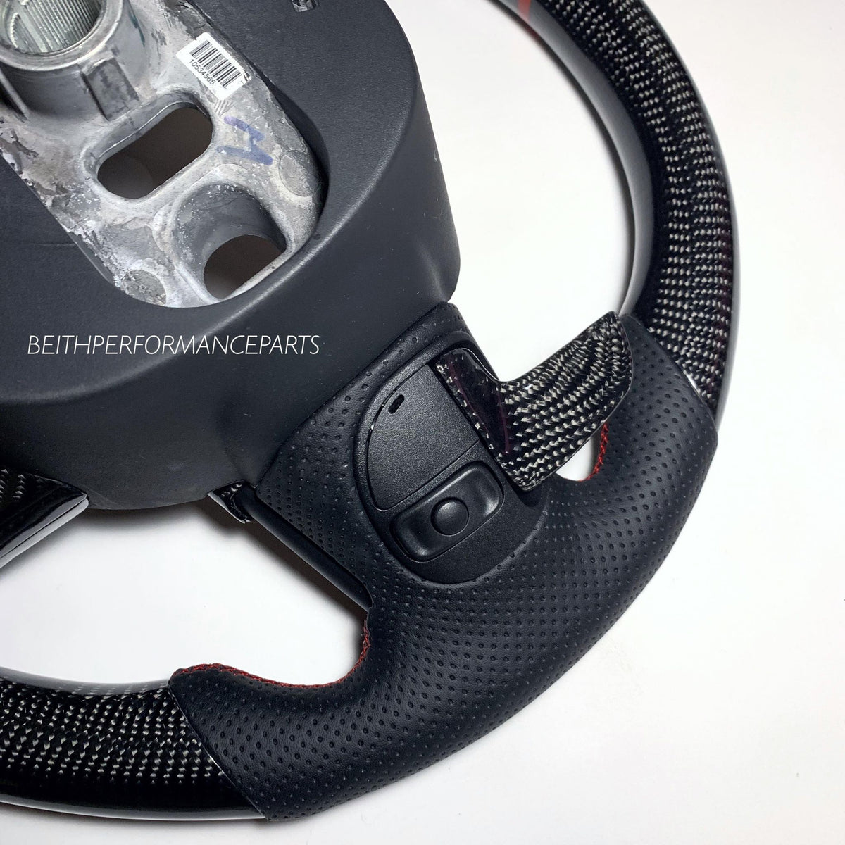 2014+ Jeep SRT / Hellcat – Carbon – Red Stitching