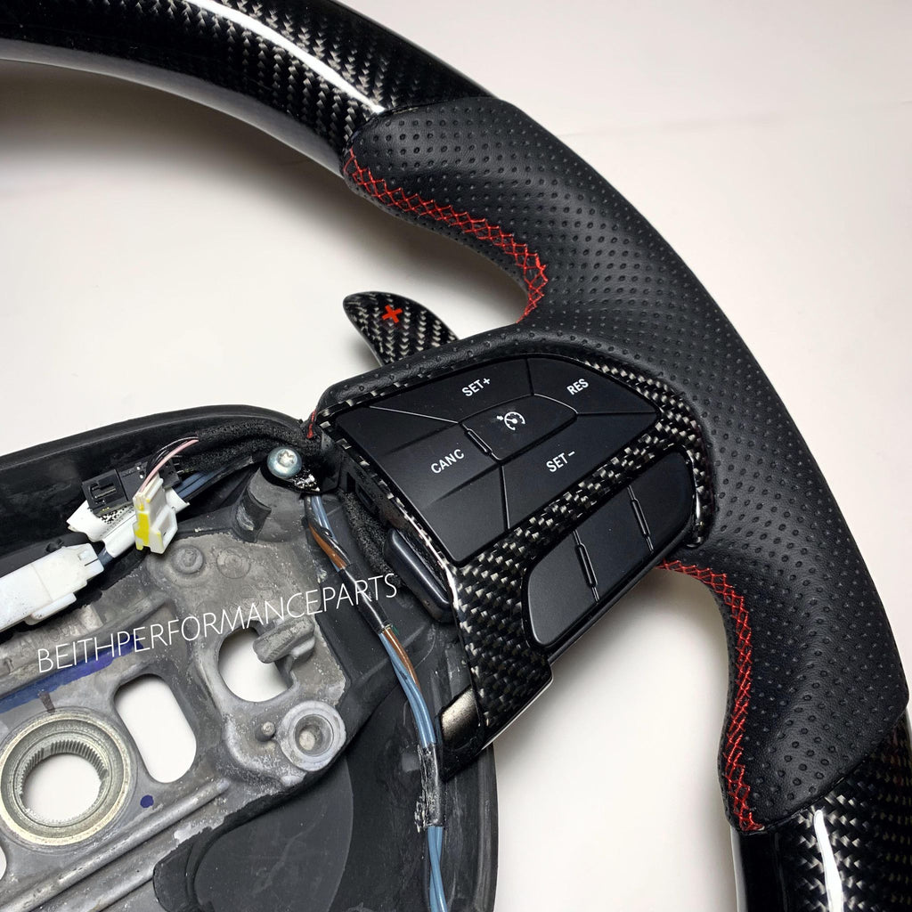 2014+ Jeep SRT / Hellcat – Carbon – Red Stitching