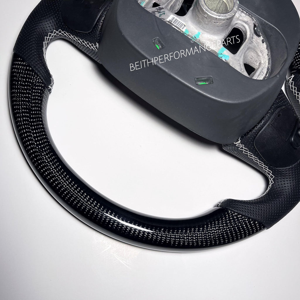 2015+ Dodge Hellcat / Cherokee SRT – Carbon – White Stitch