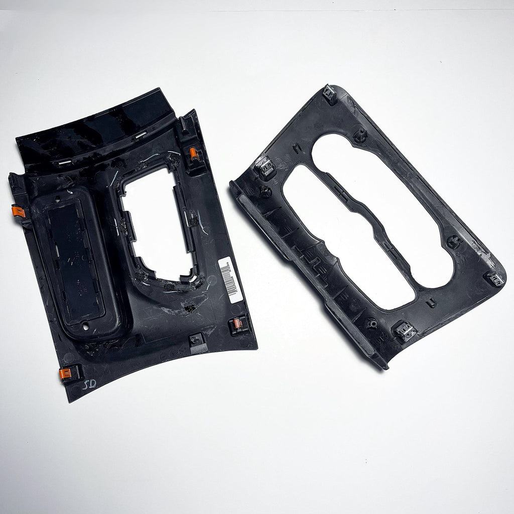 2015+ Dodge Charger – Carbon AC Bezel and Shifter Bezel