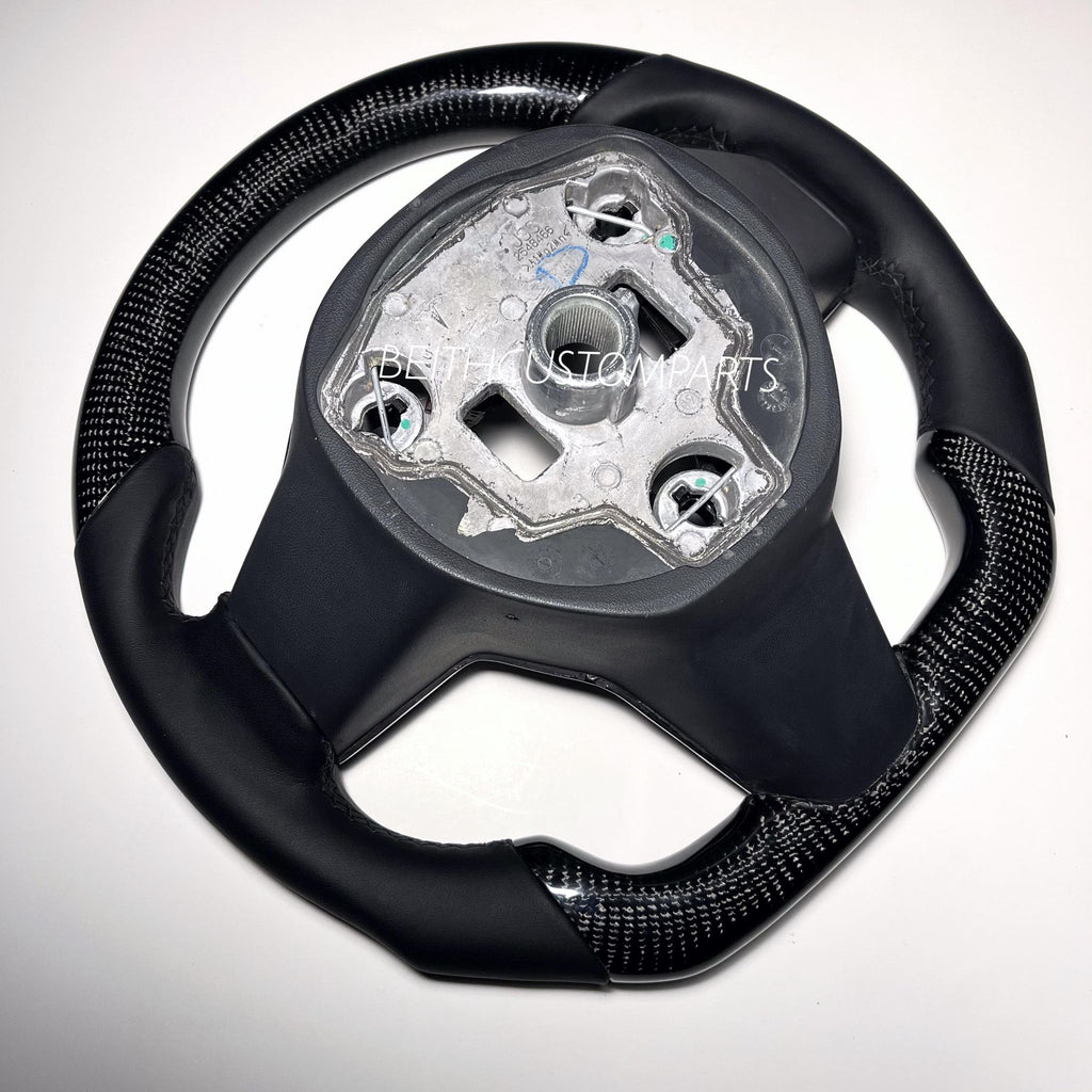 2016+ Tesla Model 3 & Y – Carbon – Black Stitching