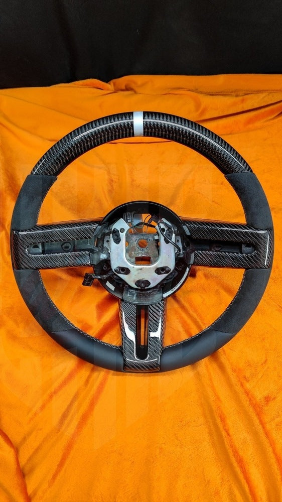 2005-2009 Mustang S197 Carbon Fiber Steering Wheel