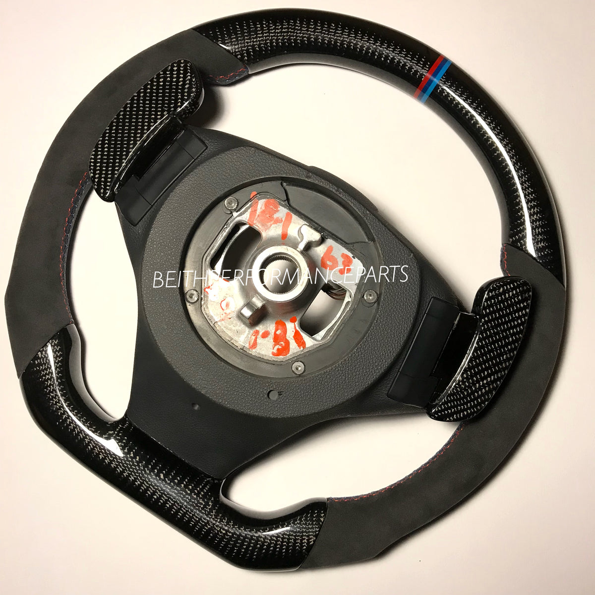 2006-2010 BMW M5/M6 – Carbon – SMG with BMW Accents
