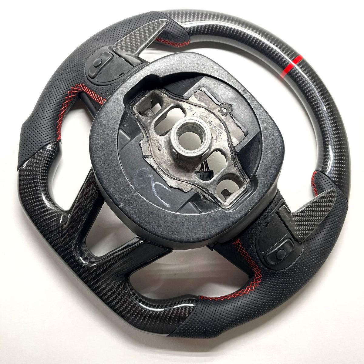 2015+ Dodge Charger/Challenger – Carbon – Red Stitch, Red Stripe