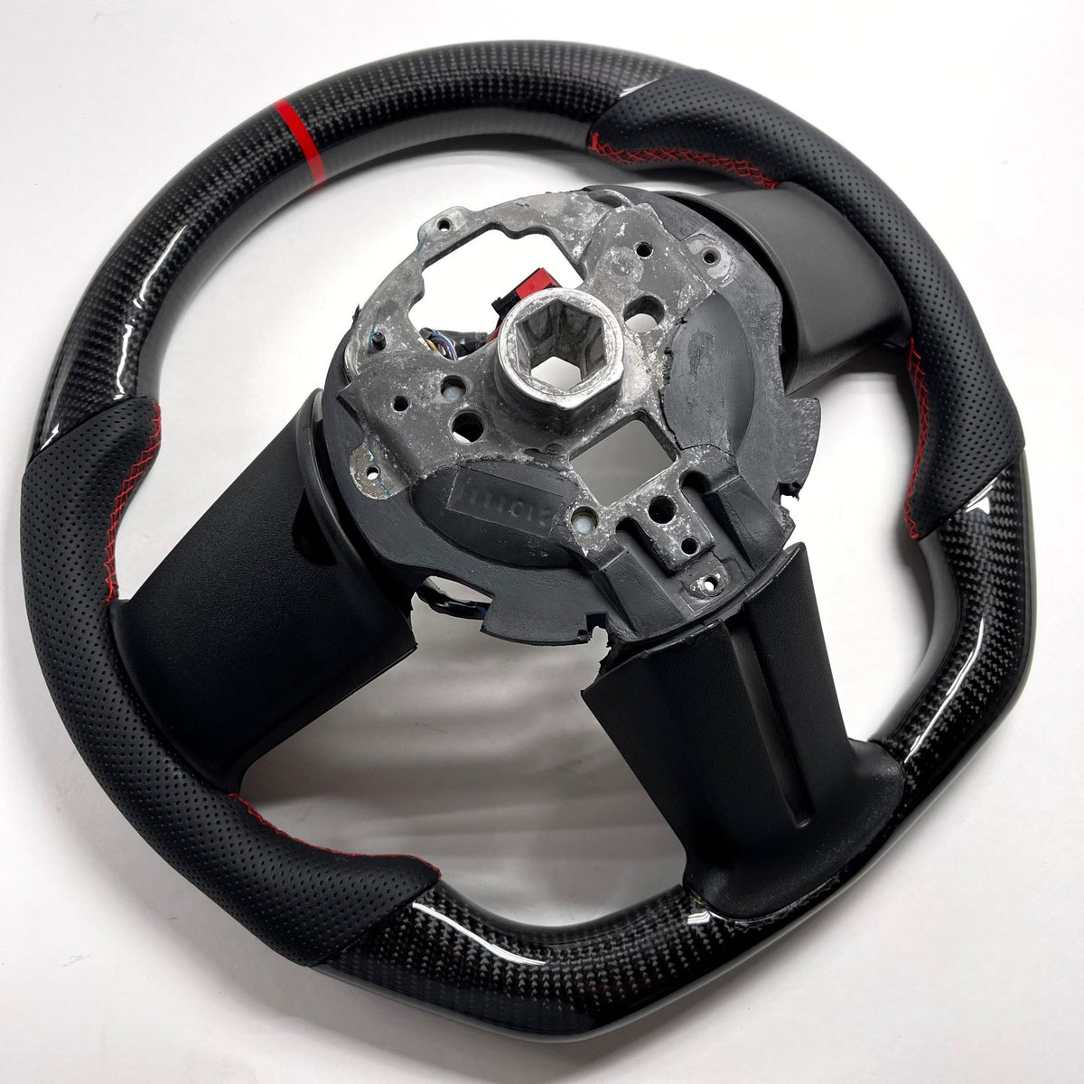 2011-2014 Ford Mustang Carbon – Red Stitch, Red Stripe