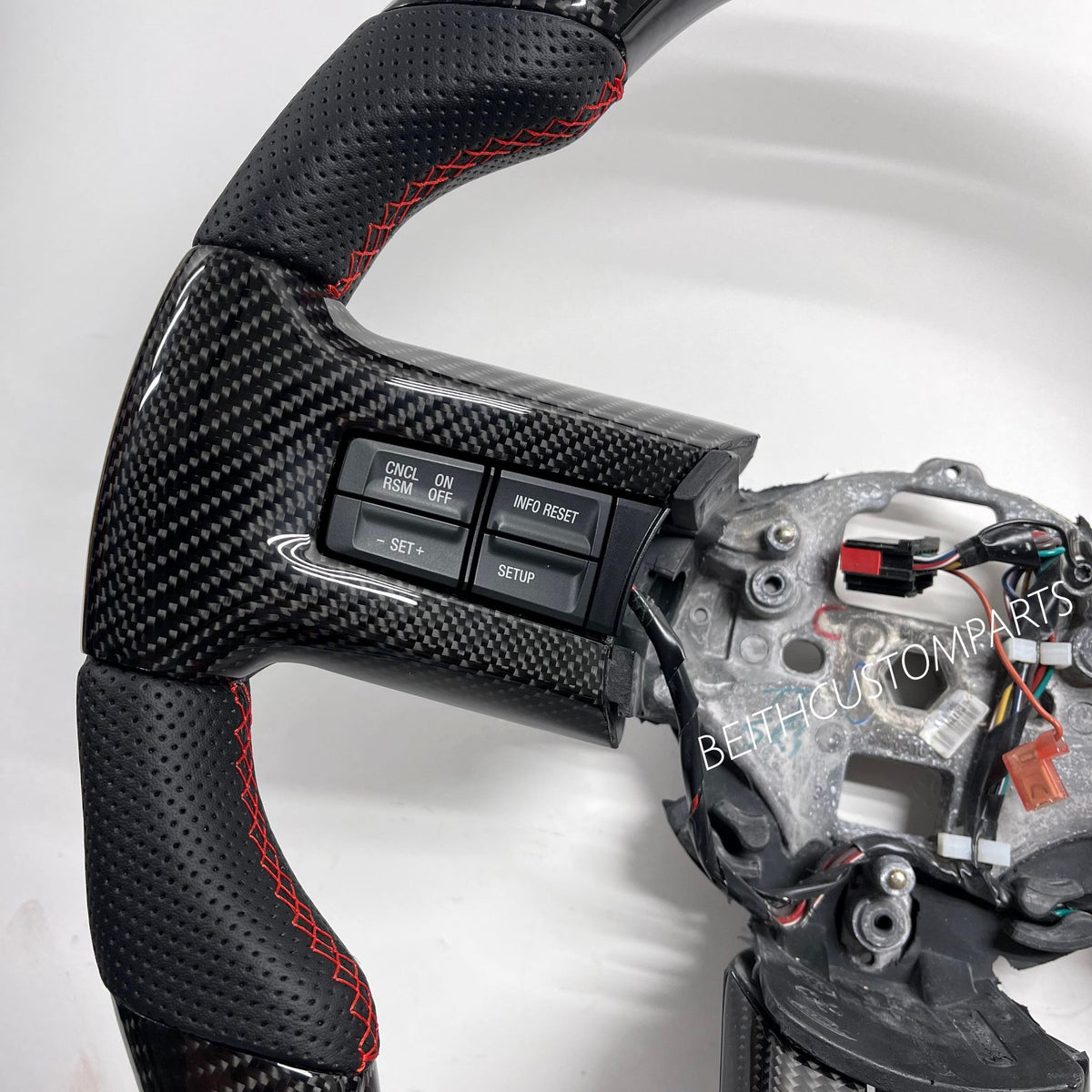 2011-2014 Ford Mustang Carbon – Red Stitch, Red Stripe