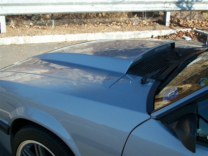 1984-1986 Mustang Fiberglass A49-3 Heat Extractor Hood