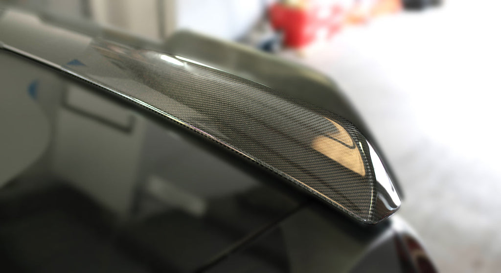 2009-2019 Challenger Carbon Fiber DCA67 Rear Spoiler