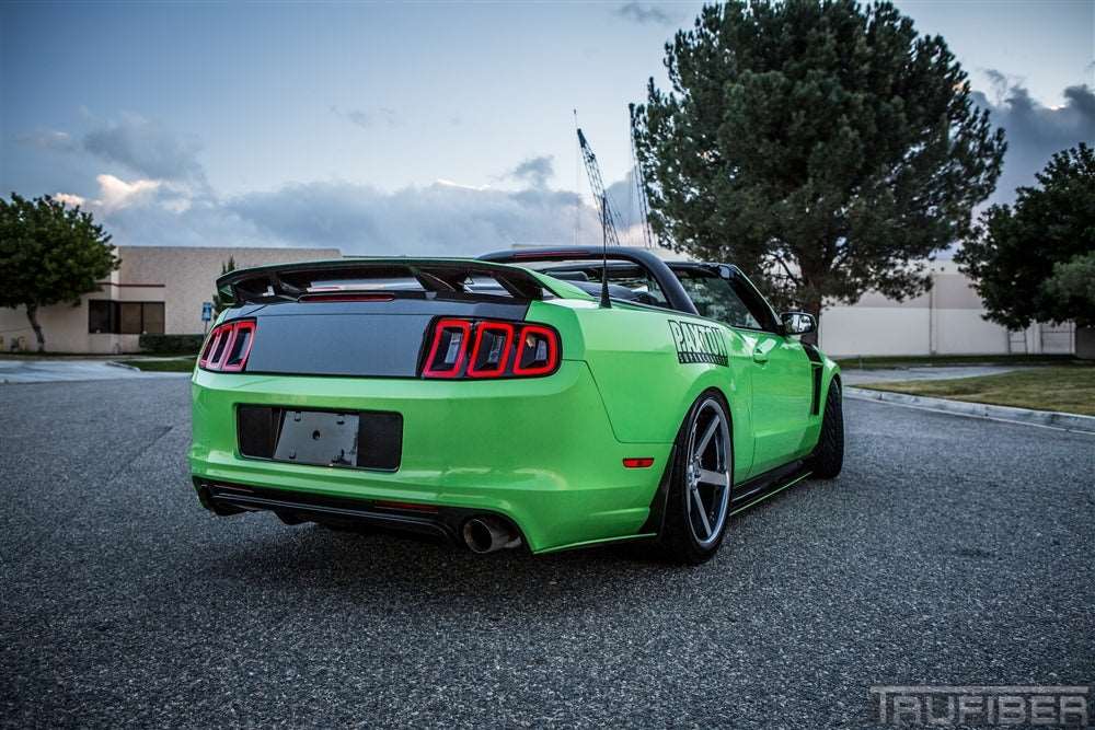 2013-2014 Mustang Carbon Fiber LG140 Rear Diffuser