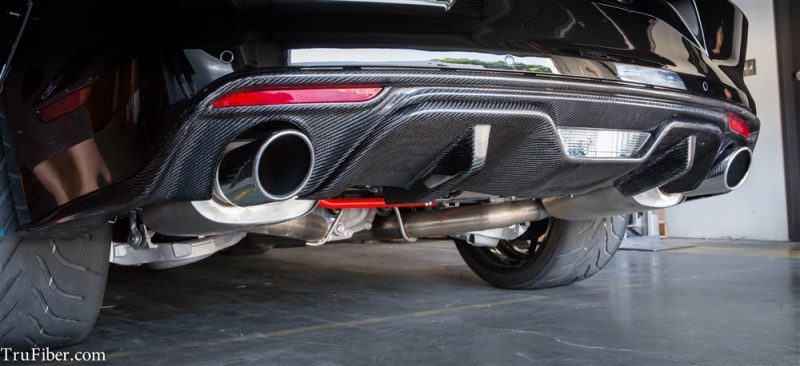 2015-2017 S550 Mustang Carbon Fiber LG234 Rear Bumper Trim
