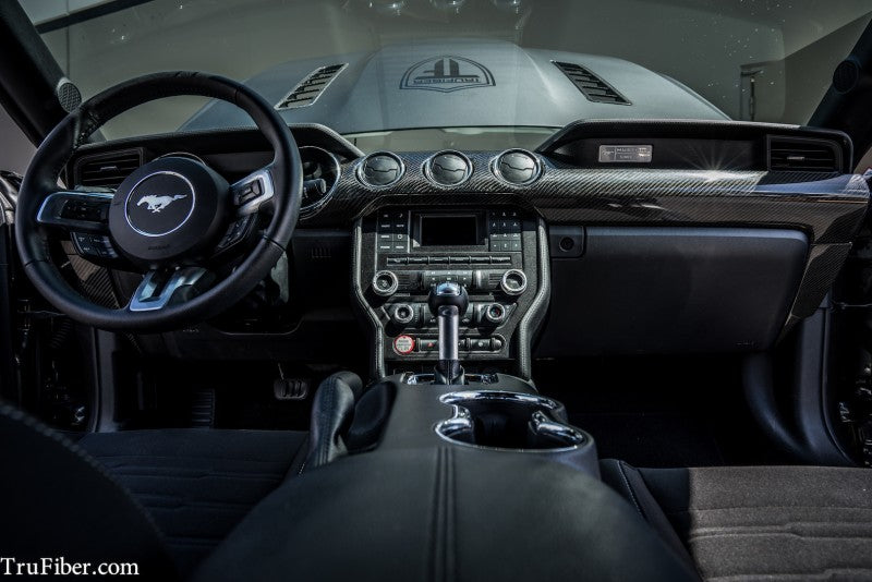 2015-2020 S550 Mustang Carbon Fiber LG268 Dash Kit