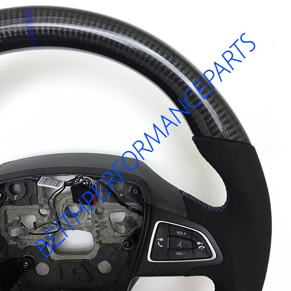 2015+ Ford Focus Carbon – Blue Stitching, Blue Stripe