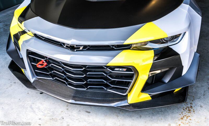 2016-2019 Camaro Carbon Fiber LG359 Foglight Bezels - EXCLUSIVE