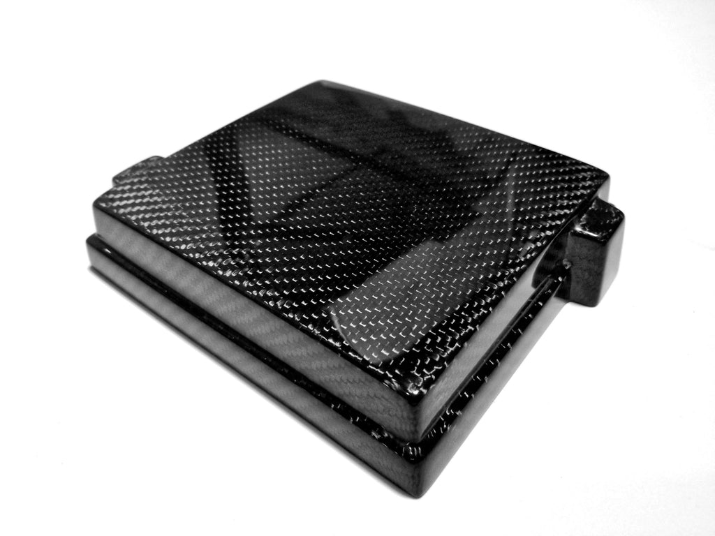 2016-2019 Camaro Carbon Fiber LG418 Fuse Box Cover - EXCLUSIVE