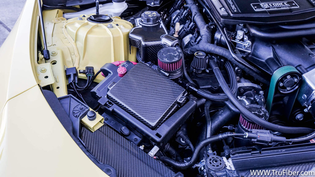 2016-2019 Camaro Carbon Fiber LG418 Fuse Box Cover - EXCLUSIVE