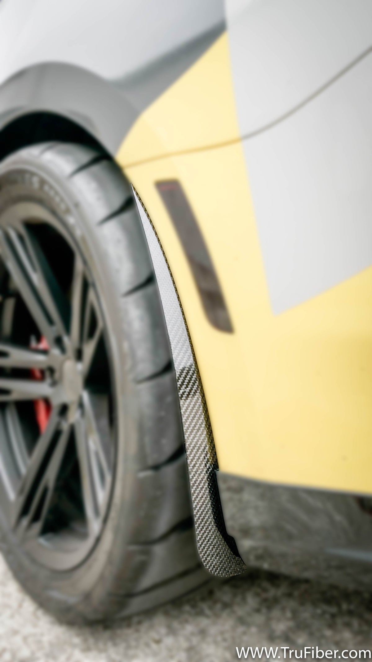 2016-2019 Camaro Carbon Fiber LG441 Rear Splash Guards - EXCLUSIVE