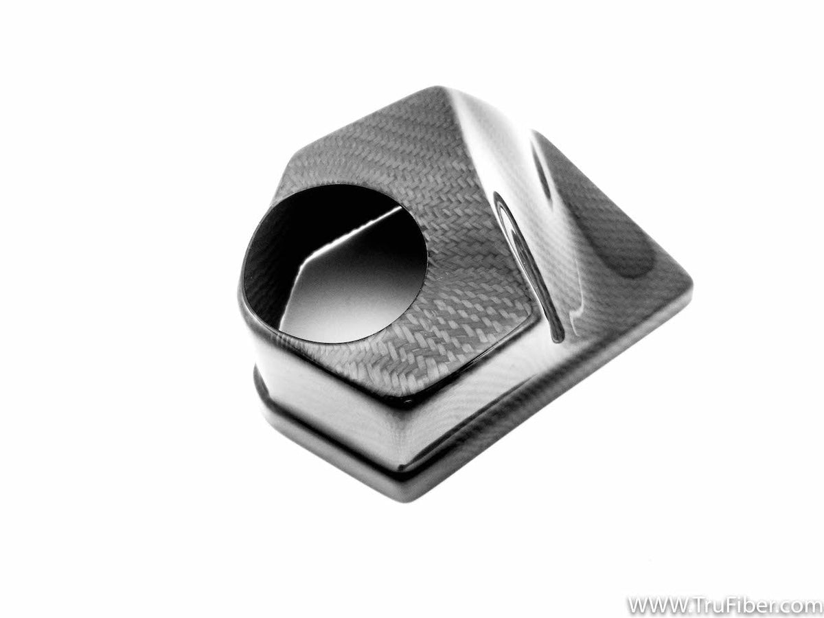 2016-2019 Camaro Carbon Fiber LG473 Brake Fluid Reservoir Cover - EXCLUSIVE