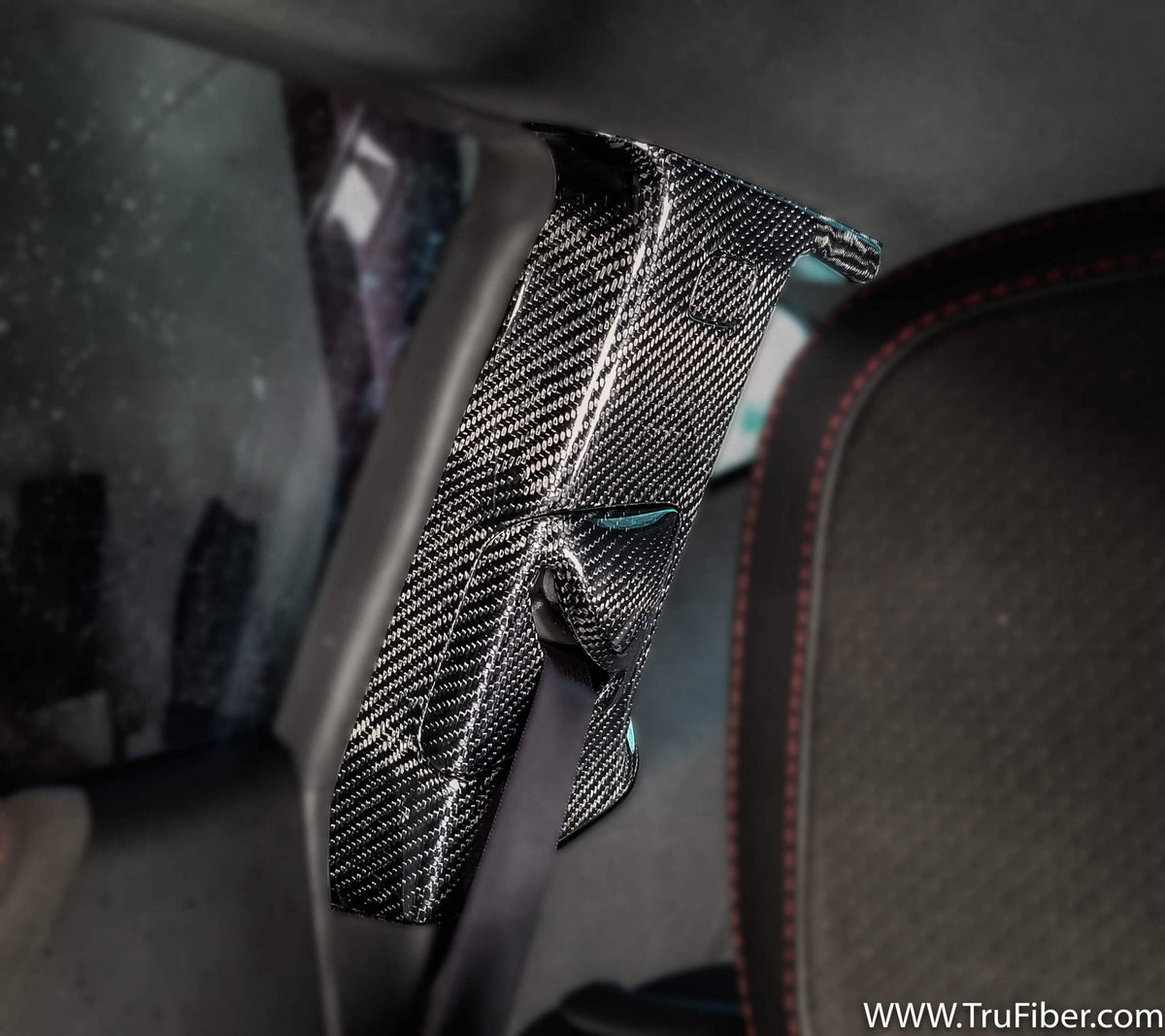2017-2019 Camaro Carbon Fiber LG458 B-Pillars - EXCLUSIVE