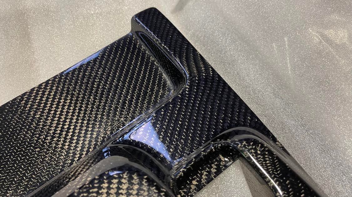2020-2023 S550 Mustang GT500 Carbon Fiber LG536KR Center Console Insert - EXCLUSIVE
