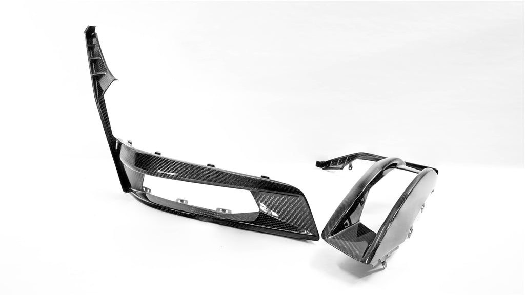 2022-2023 S550 Mustang GT500 Carbon Fiber LG534KR Turn Signal Bezels - Exclusive