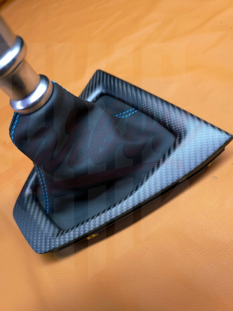 2024 Mustang S650 Matte Carbon Fiber Shifter Bezel