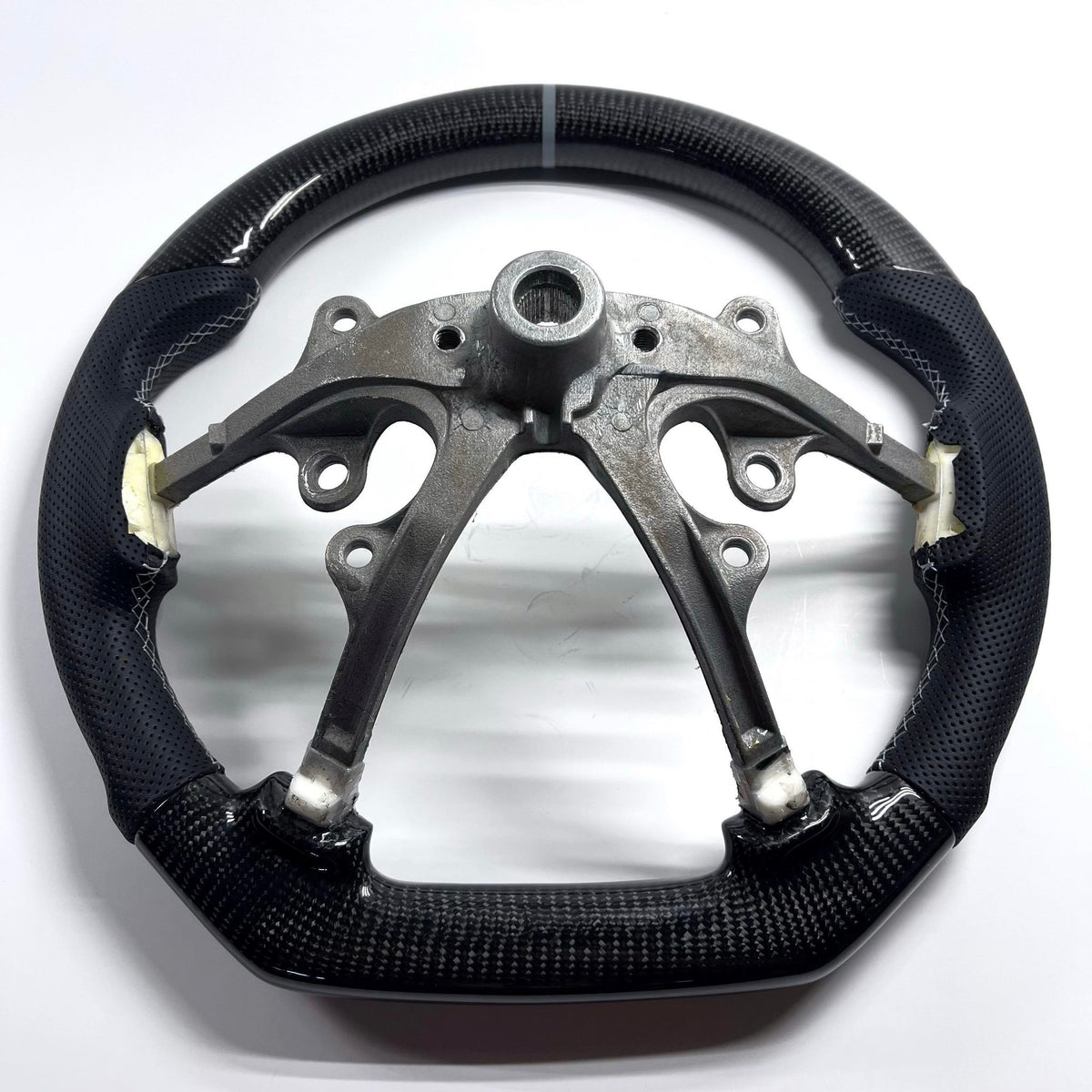 2006-2007 Jeep Grand Cherokee SRT8 Carbon Fiber Steering Wheel - Grey Stitching image 1
