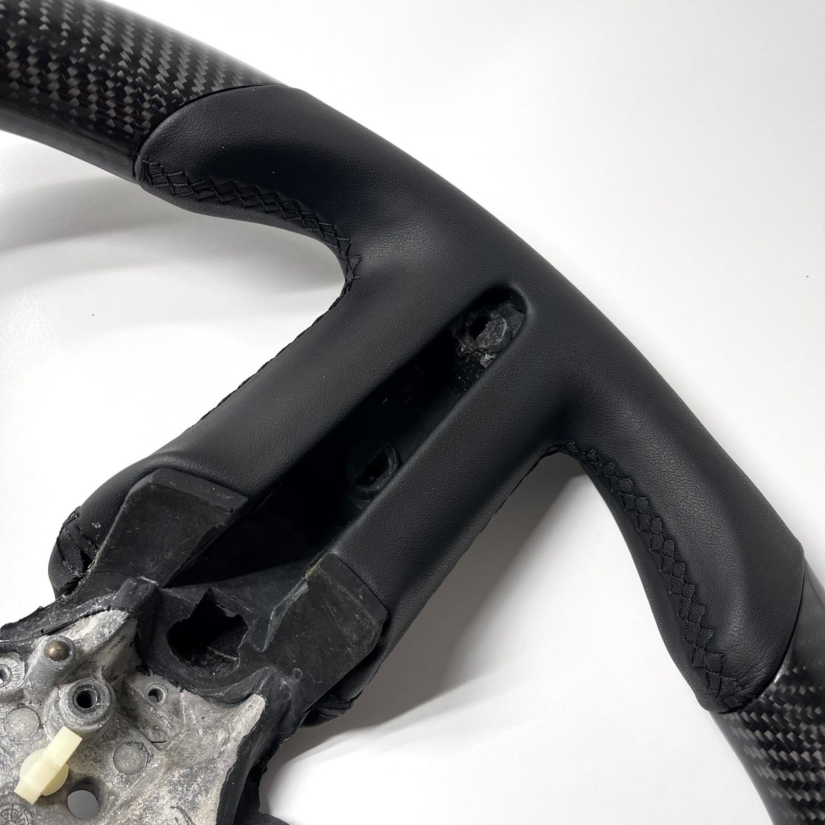 2005-2009 Ford Mustang GT500 – Carbon -Black Stitch
