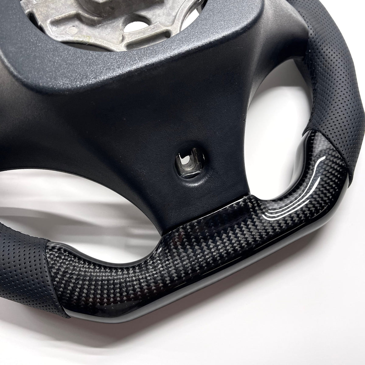 1996-2002 Dodge Viper – Carbon – Black Stitching