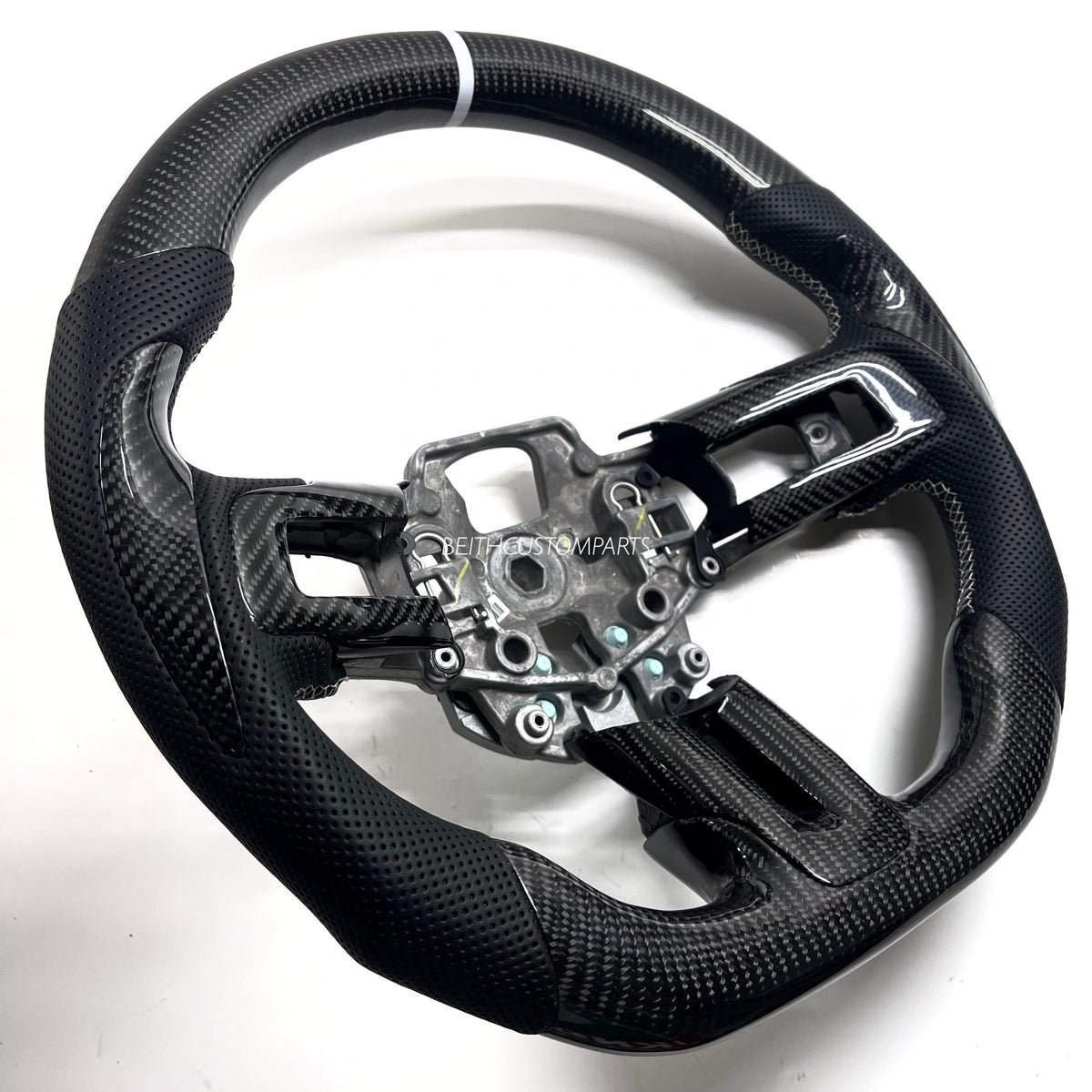 2015-2017 Ford Mustang – Carbon – White Stitching