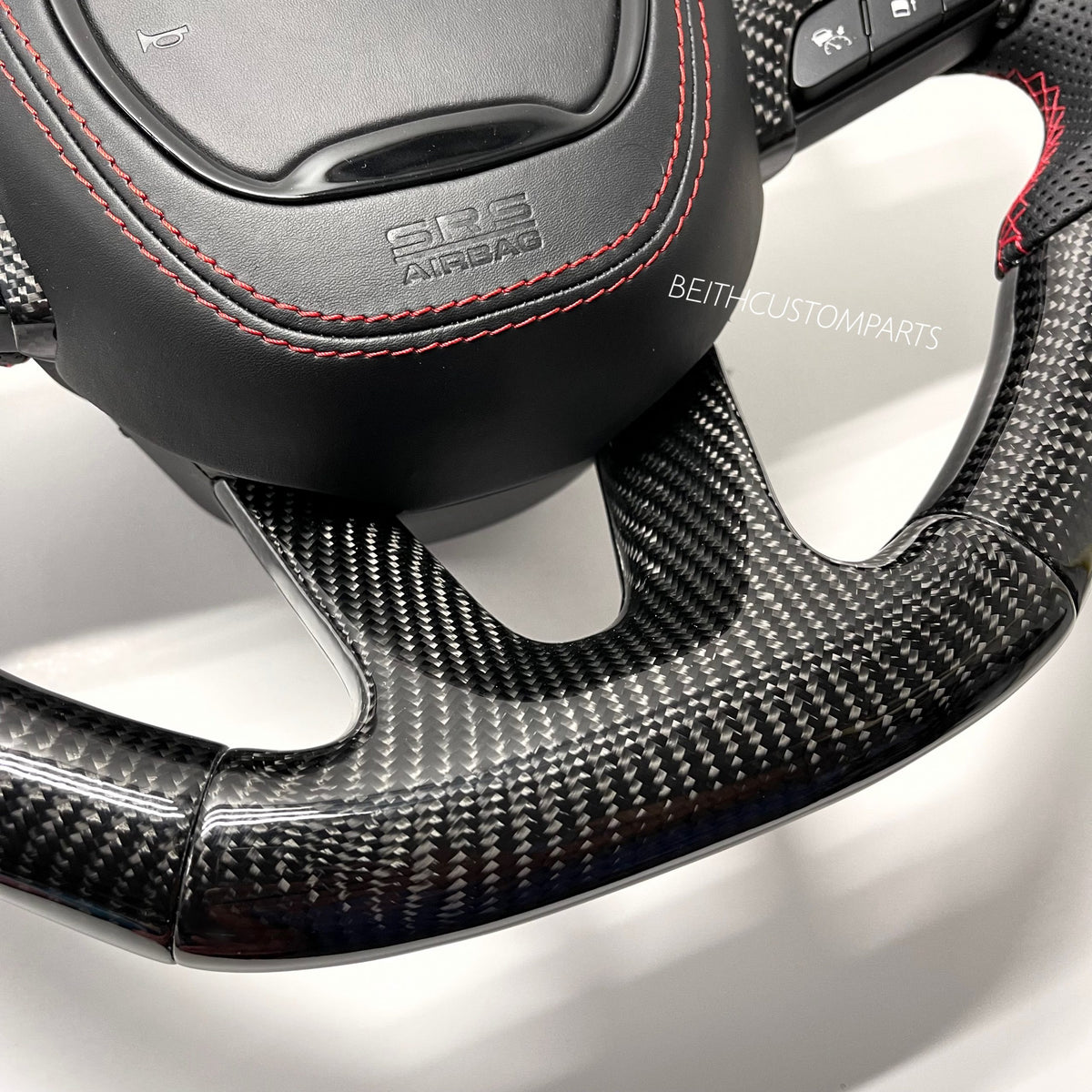 2015+ Dodge Hellcat / 2014+ Jeep SRT – Carbon – Red Stitching