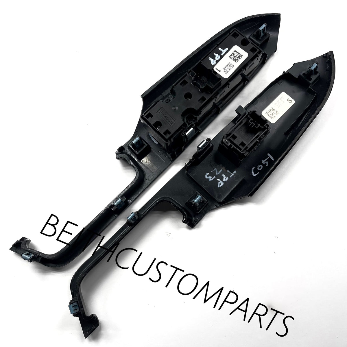 2015+ Ford Mustang – Gloss Carbon Window Switch Trims