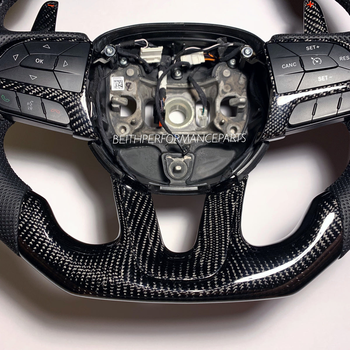 2015+ Dodge Charger/Challenger – Carbon – Black Stitching