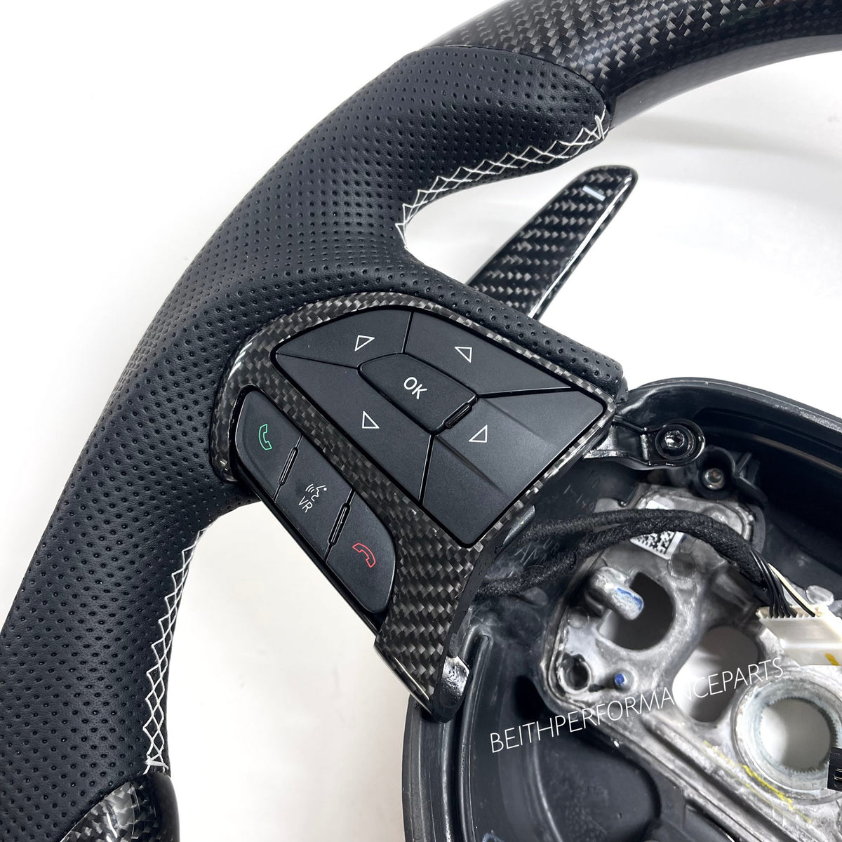 2015+ Dodge Charger/Challenger – Carbon- White Stitching