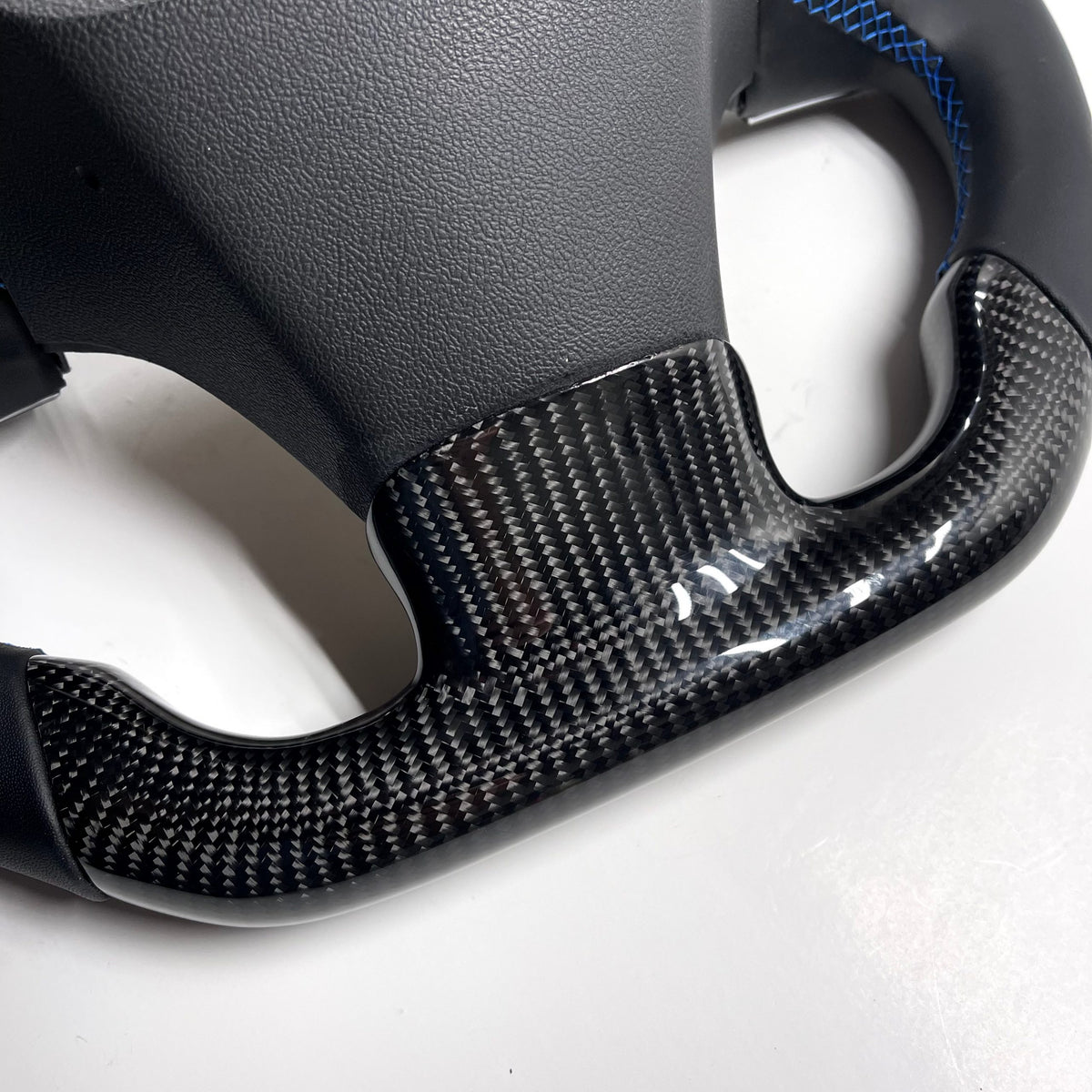 2012-2013 – Chevrolet Corvette ZR1 – Carbon – Blue Stitching