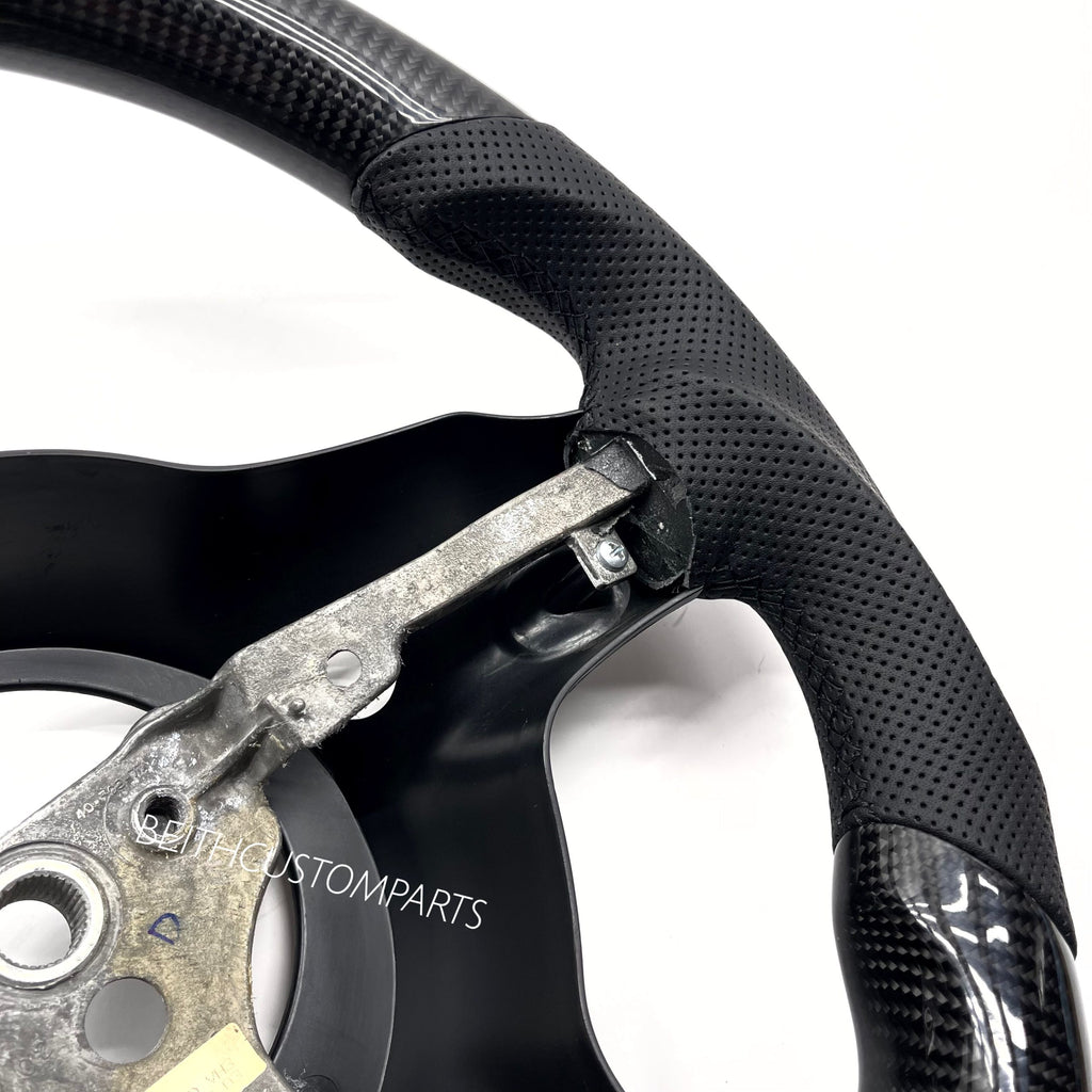 2003-2010 Dodge Viper – Carbon – Black Stitching