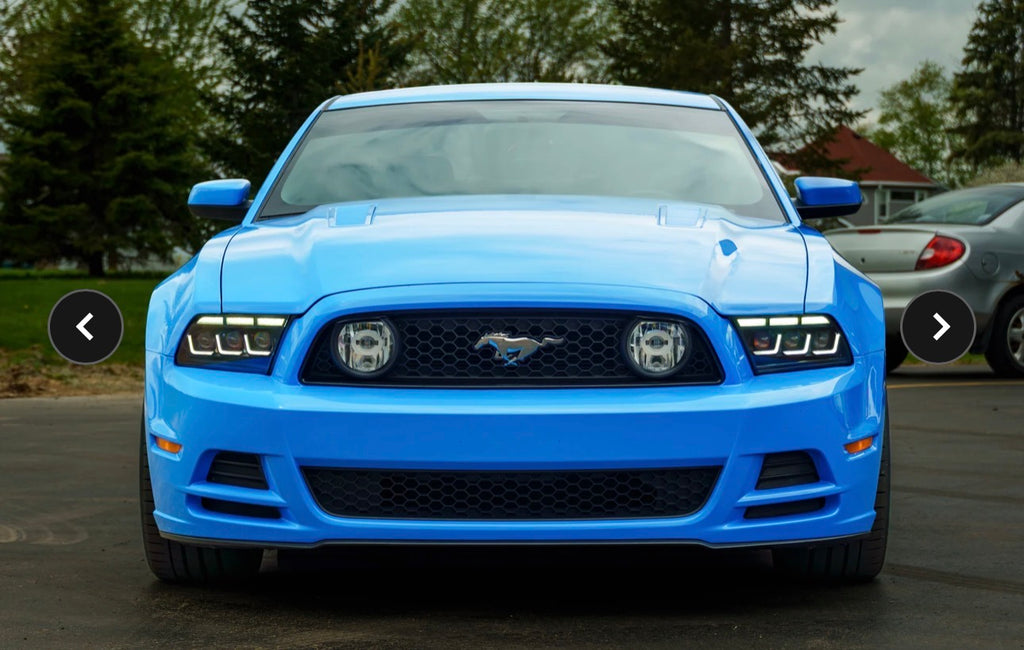2010-2014 S197 Ford Mustang S650
Style LED Headlights W/ Amber
Sequential Turn Signal (Pair)