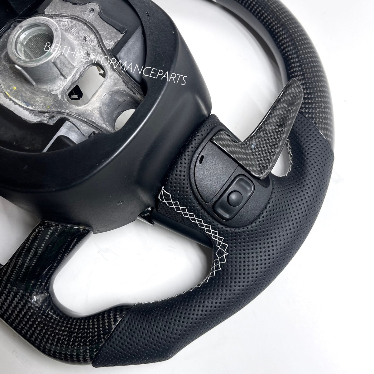 2015+ Dodge Charger/Challenger – Carbon- White Stitching