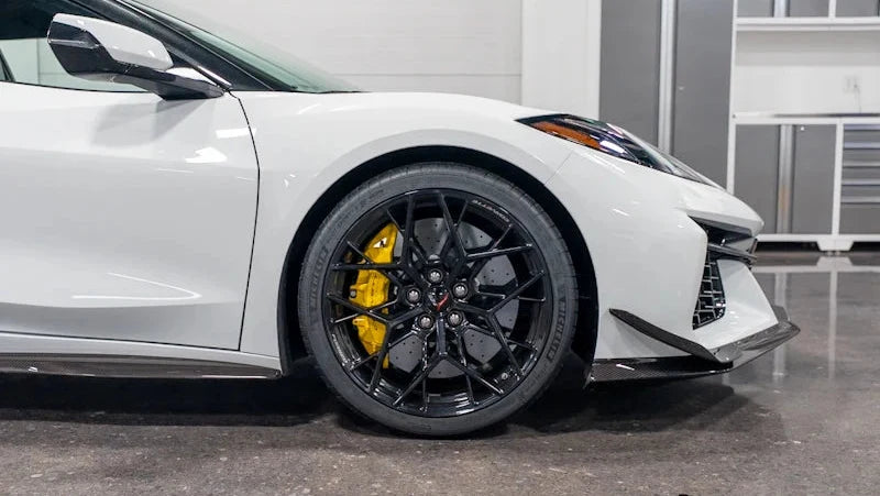 C8 Corvette Z06 / ZR1 / Grand Sport Front Lift Lowering Kit (2023+)