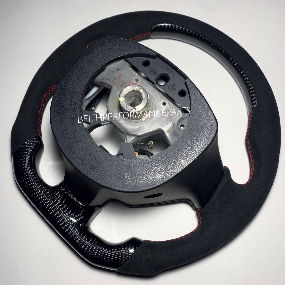 2008-16 Nissan GTR – Carbon – Alcantara, Red Stitching