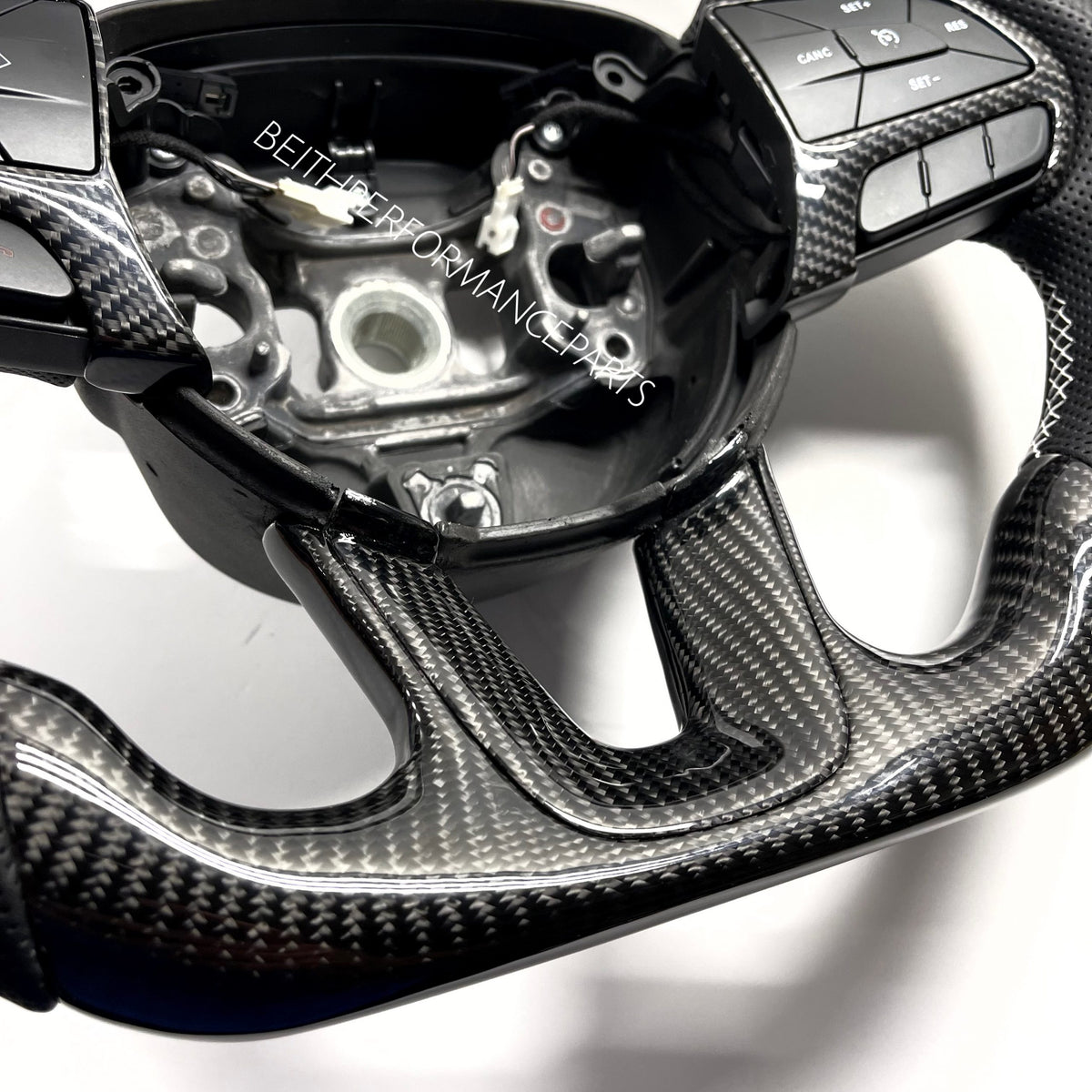 2015+ Dodge Charger/Challenger – Carbon – White Stitching , White Stripe