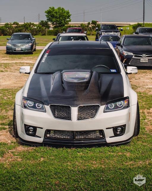 Pontiac G8 ZR1 hood with glass