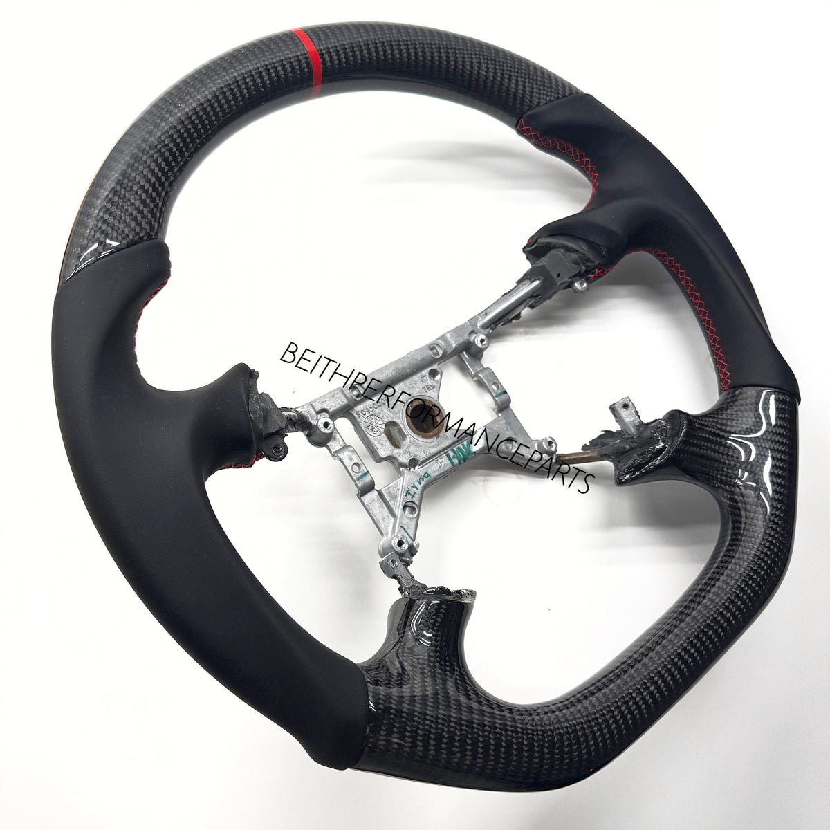 1994-2004 Ford Mustang Carbon Fiber Steering Wheel – Red Stitching & Red Stripe