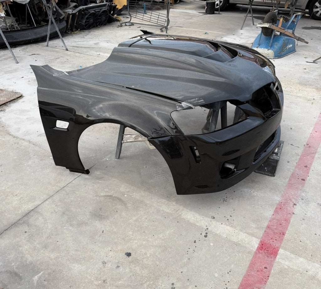 Pontiac G8 front clip combo (carbon fiber)