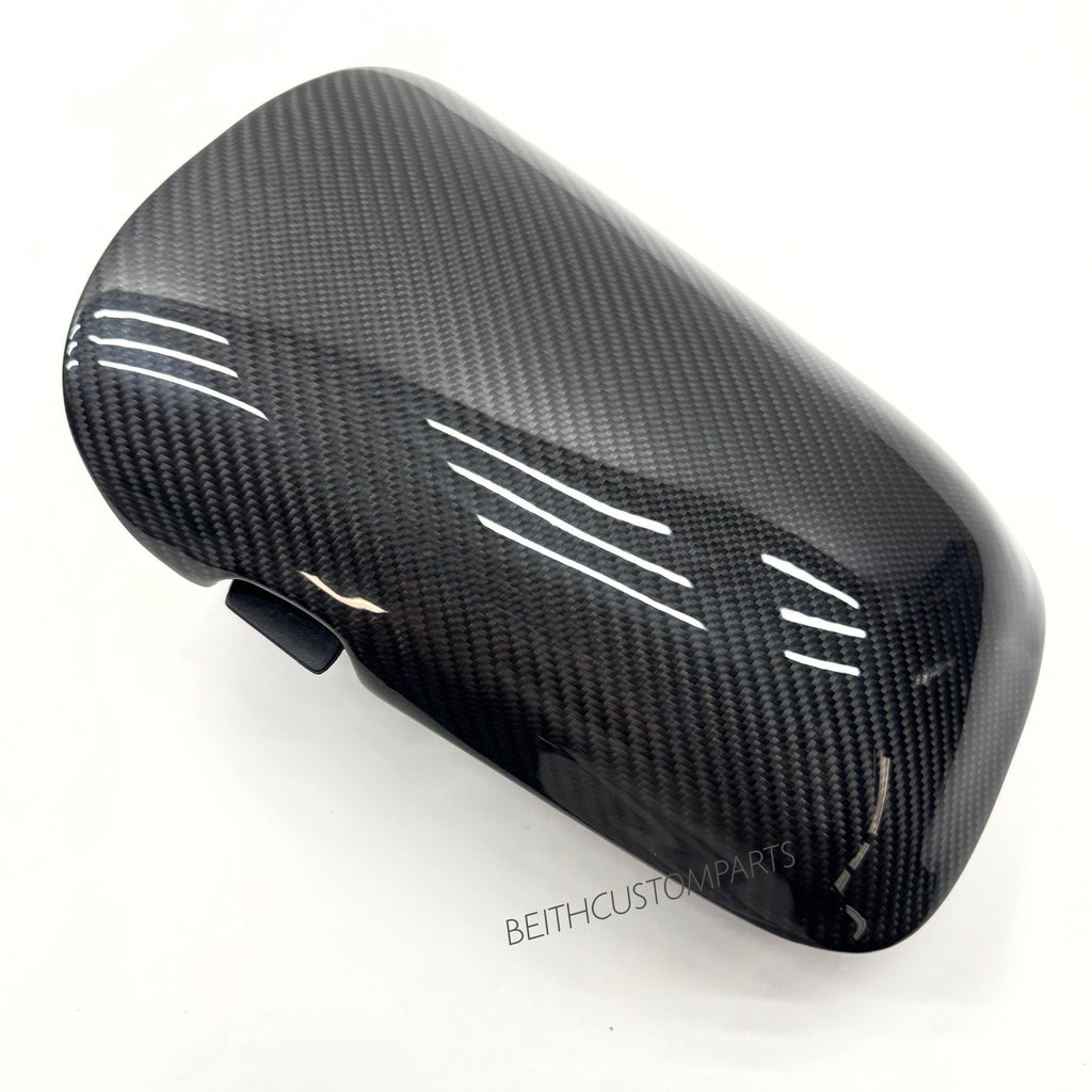 2015+ Ford Mustang – Carbon Center Armrest Lid