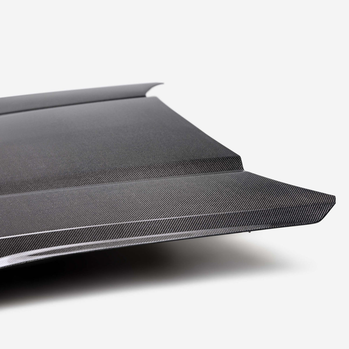 2024–2025 Ford Mustang Type-OE Double-Sided Carbon Fiber Hood