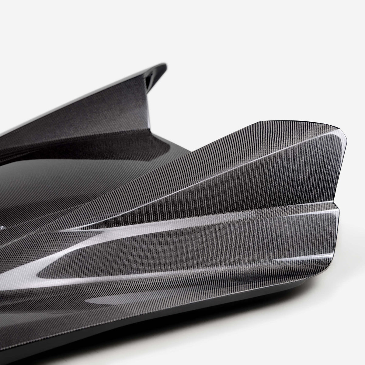 Carbon Fiber Tonneau Cover for 2020–2025 Chevrolet Corvette C8 Convertible