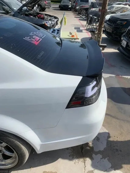 Pontiac G8 1 piece trunk-spoiler