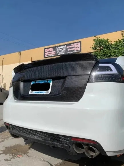 Pontiac G8 1 piece trunk-spoiler